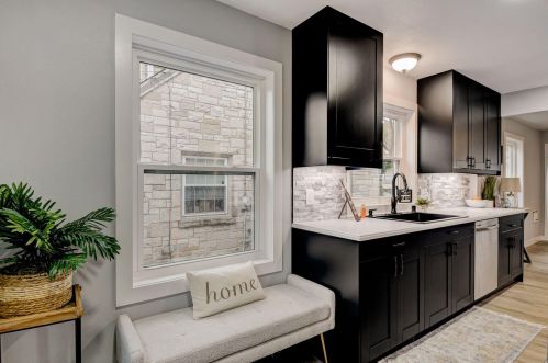 2908 77th St, Milwaukee WI  53222-5016 exterior