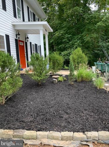 17851 Bowie Mill Rd, Rockville, MD 20855-1610