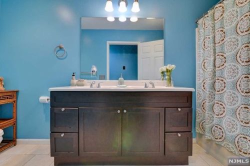 938 Homestead Dr, Fredon NJ  07860-4612 exterior