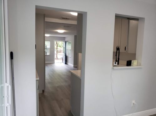 919 Flora St, Tampa FL  33604-5049 exterior