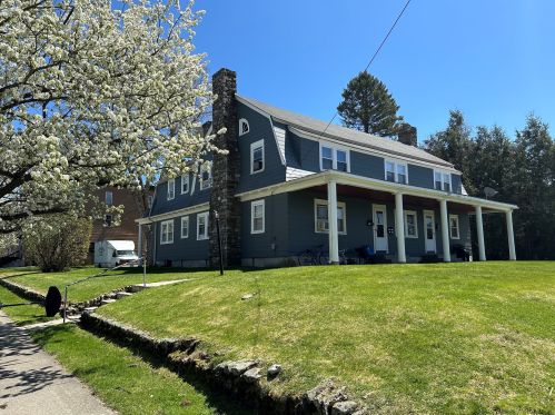 64 Connecticut Mills Ave, Killingly, CT 06239-1948