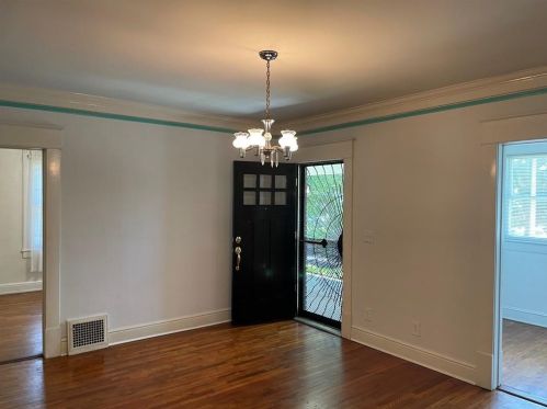 227 Griffin St, Atlanta GA  30314-3917 exterior