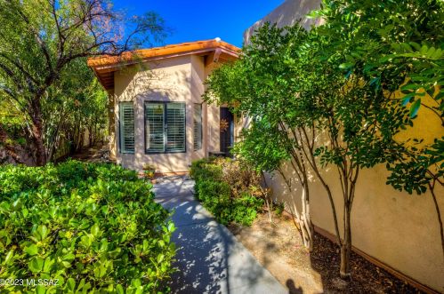 4539 Red Mesa Dr, Tucson AZ  85718-3562 exterior