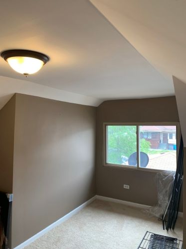 7604 Yates Blvd, Chicago IL  60649-4127 exterior