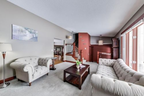 1975 Betty Jane Ct, Saint Paul MN 55109 exterior