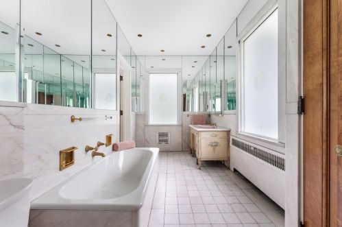 5325 Wilkins Ave, Pittsburgh PA  15217-1022 exterior