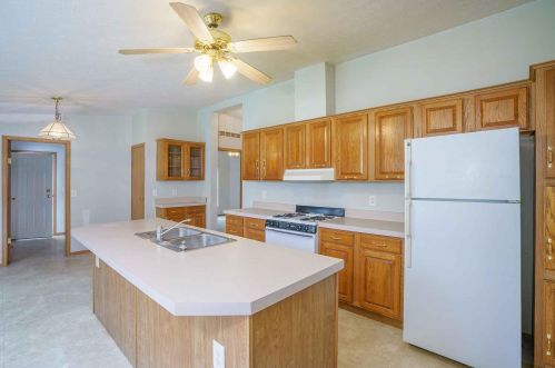 31814 Swisher St, Dowagiac MI 49047-9277 exterior