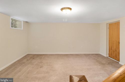 6524 10th St, Alexandria VA  22307-6501 exterior