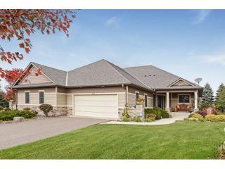 1103 Lakemoor Dr, Saint Paul MN  55129-5307 exterior