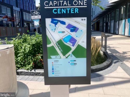 1521 Spring Gate Dr, Mc Lean VA  10208-3413 exterior