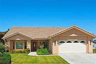 601 Fig St, Fallbrook, CA 92028-2070