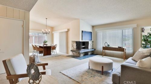 1100 Lincoln Ave, Fullerton CA 92831-4506 exterior