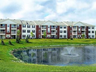 9250 Cherry Tree Dr, Cleveland OH  44136-2400 exterior