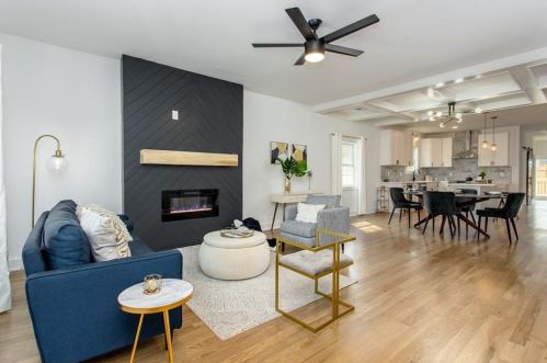 997 Dunning St, Atlanta, GA 30315-1806