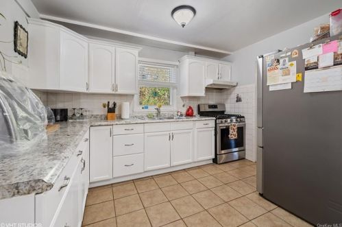 30 Forshee St, Monroe NY 10950-4102 exterior