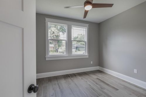 105 Genesee St, Tampa FL  33603-3825 exterior