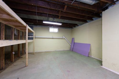 5513 Comstock Ave, Kalamazoo MI 49048-3405 exterior