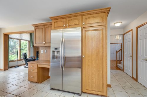 16820 Renee Dr, Macomb Township MI 48042-2324 exterior