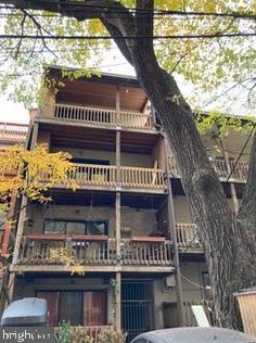 1124 25th St, Washington DC 20037-1402 exterior