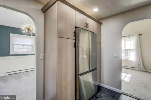 3075 Essex Pl, Lancaster PA  17601-1612 exterior