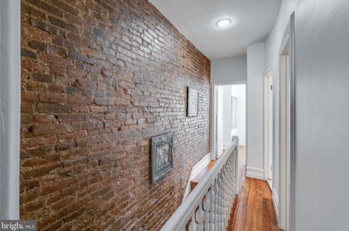 886 Bucknell St, Philadelphia PA 19145-3214 exterior