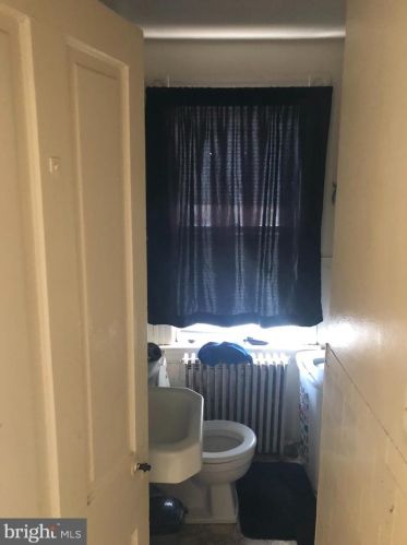 636 High St, Lancaster PA 17603-5526 exterior