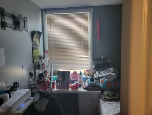 6432 Kilpatrick Ave, Chicago IL 60652-3085 exterior