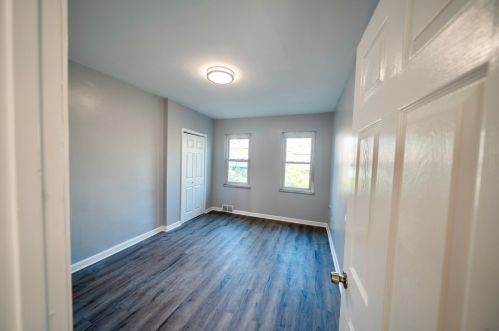 835 Heberton St, Pittsburgh PA  15206-2227 exterior