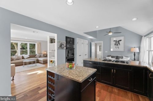 8904 1st Ave, Silver Spring MD 20912-4654 exterior