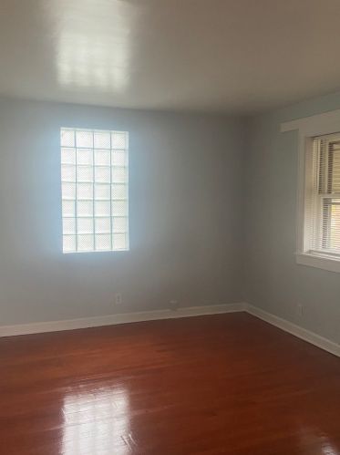 9524 Ln Salle St, Chicago IL 60628-5506 exterior