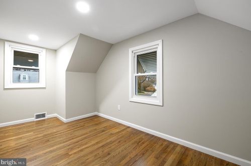 22 Sadie St, Trenton NJ 08619-4309 exterior