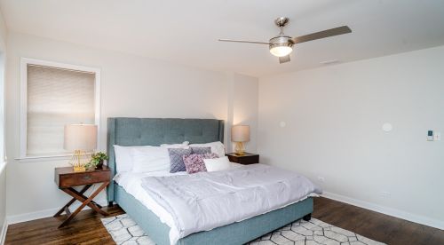 3927 Lawndale Ave, Chicago IL  60618-3107 exterior