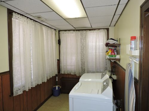 3200 Racine Ave, Chicago IL 60827-6402 exterior