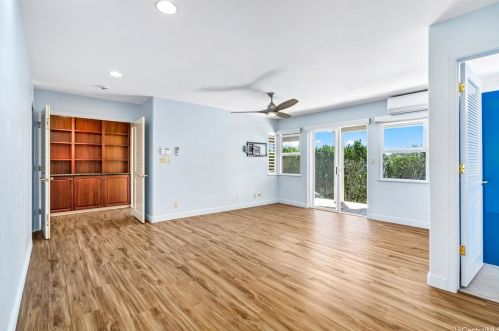 2270 Okoa St, Honolulu HI 96821-2649 exterior