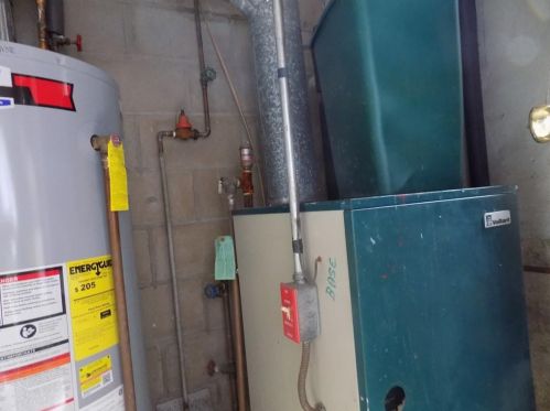 210 Ledge St, Providence RI 02904-1565 exterior