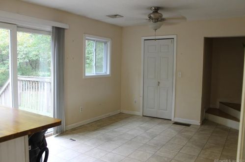 82 Chittenden Rd, Deep River CT 06419-2414 exterior