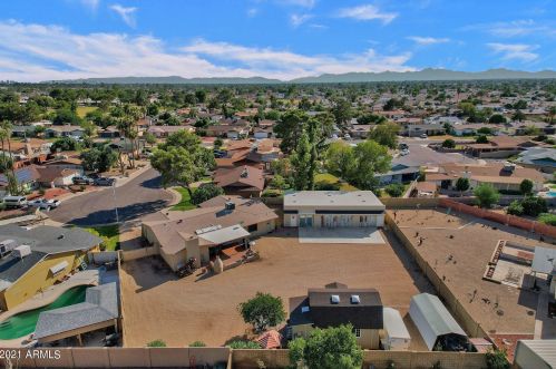 8622 40 Dr, Phoenix AZ 85019-1206 exterior