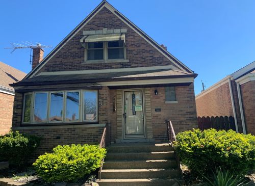 3525 72nd Pl, Chicago, IL 60629-4303