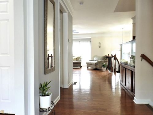 2769 Loftview Sq, Atlanta GA 30339-4929 exterior