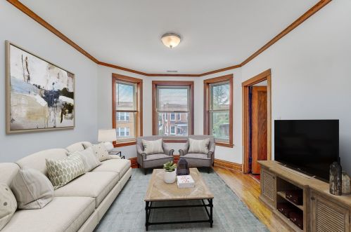 3615 Oakley Ave, Chicago IL 60636-3634 exterior