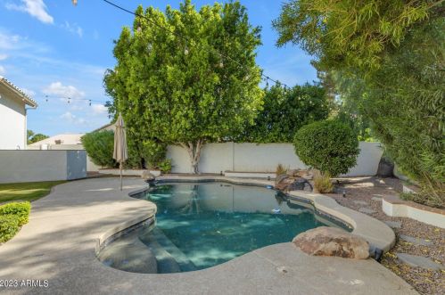 5773 Shannon St, Chandler AZ 85226-1859 exterior