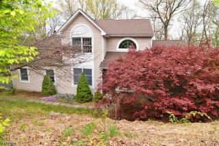 54 Mallard Dr, Hackettstown NJ  07840-2836 exterior