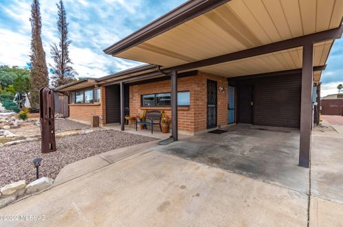 8532 Calle Bolivar, Tucson AZ  85715-5409 exterior