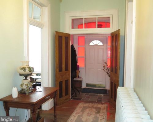 14596 Trough Crk Vly Pike, Huntingdon PA 16652-3519 exterior