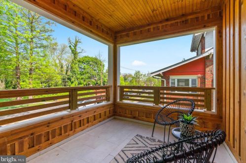 2216 30th St, Washington DC  20020-3369 exterior