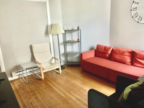 832 Drexel Blvd, Chicago, IL 60615-2415