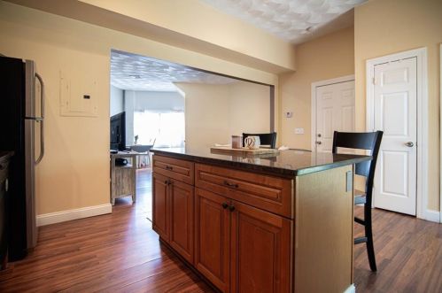 1883 Smith St, Providence RI 02908-1822 exterior