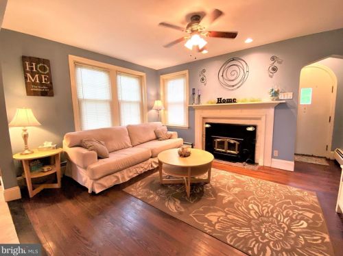 415 Richlandtown Pike, Quakertown PA 18951-4611 exterior