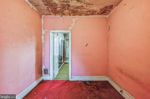 2316 17 St, Philadelphia PA 19132-4405 exterior