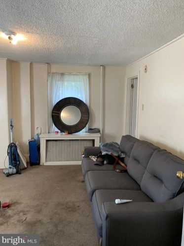 101 6 St, Darby PA 19023-2305 exterior